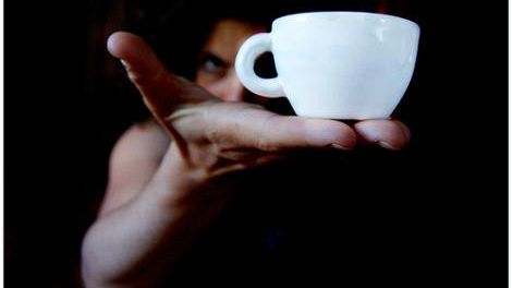 “Aiutare è facile come bere un caffè”