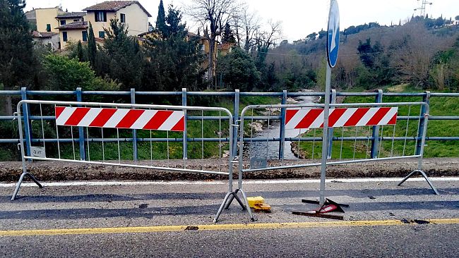 Firenze: lunedì sciopero Sas, clima tesissimo