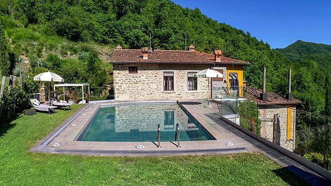 Ricaricarsi di energia nella natura magica della Ferriera