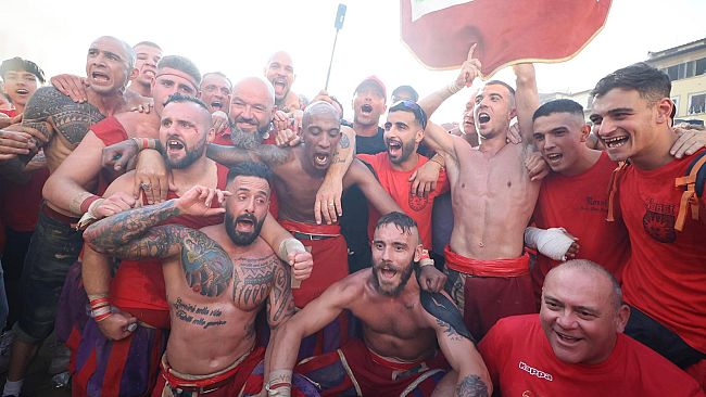 Ribaltone rosso a tempo scaduto