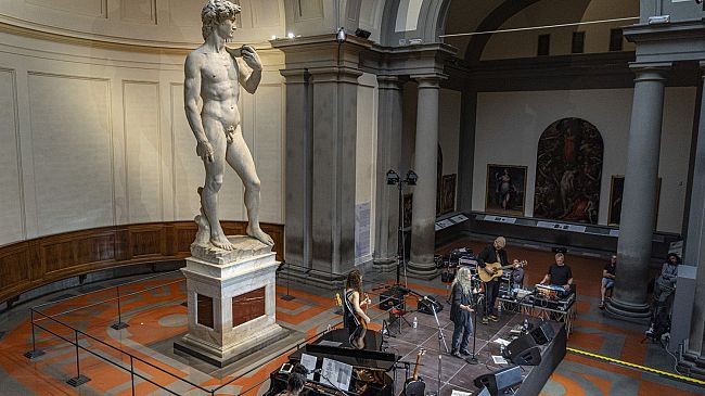 Patti Smith alla Galleria dell’Accademia di Firenze