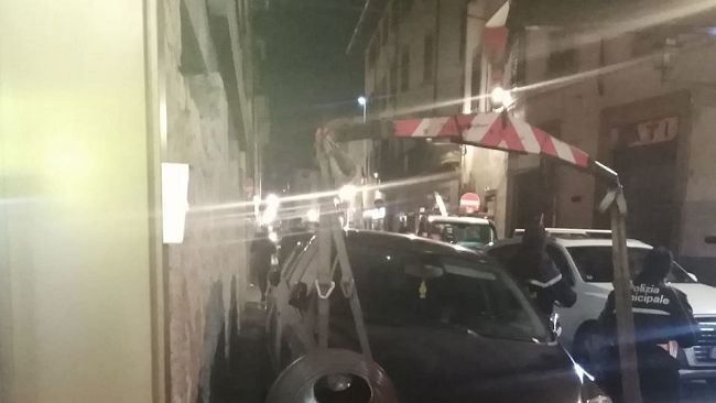 Pulizia strade: a Firenze torna l'obbligo di spostare l'auto