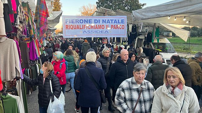 Fierone di Natale alle Cascine, non solo mercato