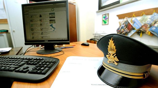 Criminalità in Toscana: bancarotta, contraffazione, manodopera clandestina