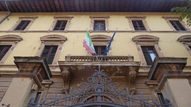 Regione Toscana: 'Scuola, posticipare rientro a lunedì 18 settembre'