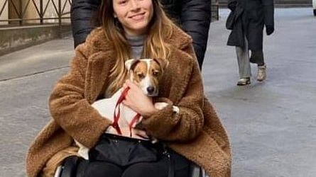 Furto a Michela Monaco, lo sdegno delle istituzioni