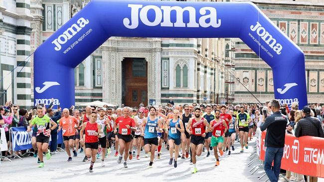 50^ Guarda Firenze: un compleanno speciale con 1500 persone nel centro