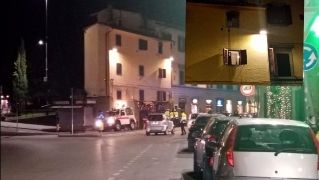 Incendio in una casa a Porta Romana, stabile evacuato