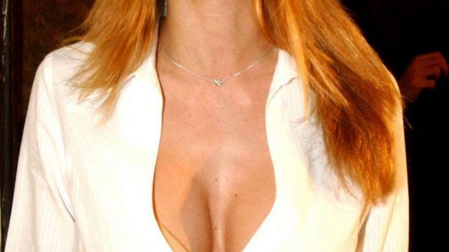 Week End in Versilia anche per la bella Adriana Volpe