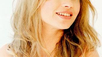 Musica: il nuovo disco di Jacopo Bettinotti con il video di Anna Falchi