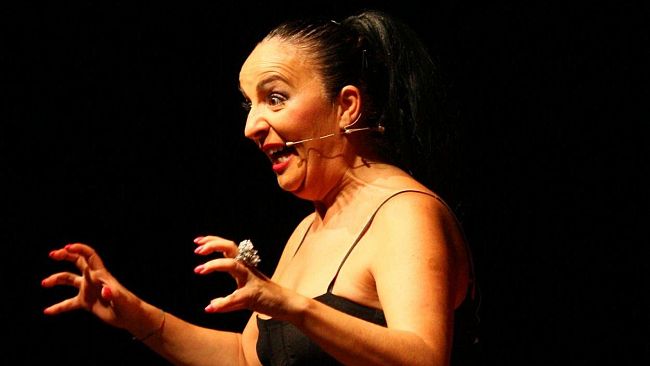 Anna Meacci in ''Caldane'', il debutto a Bientina