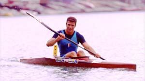 Con Antonio Rossi in canoa sull'Arno