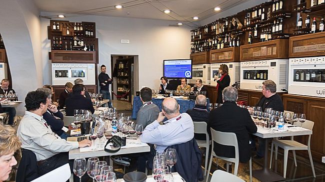 Vino Nobile di Montepulciano: 5 stelle per la vendemmia 2017