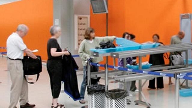 Incendio a Fiumicino, i diritti dei passeggeri 