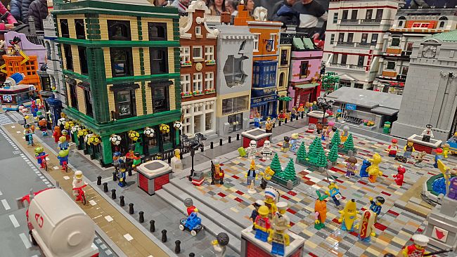 Torna a Firenze il festival dedicato al mondo dei mattoncini