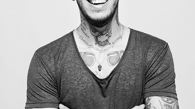 Emis Killa alla libreria Ibs