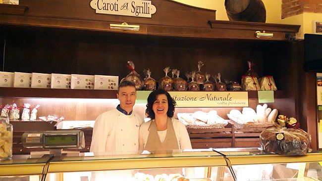 Colombe e uova di cioccolato: Pasqua 2024 con i dolci tradizionali