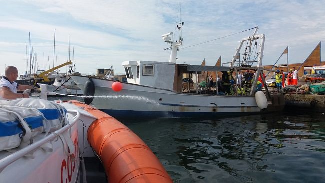Porto di Viareggio: esercitazione anti incendio ed anti inquinamento