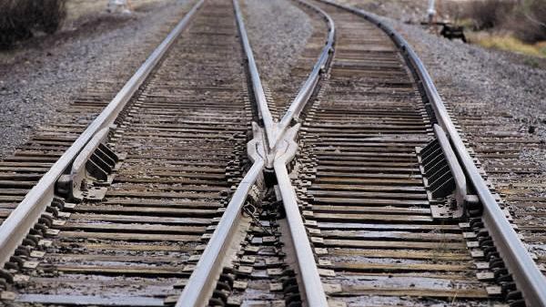 treno-deraglia-in-zona-romito-disagi-alla-circolazione