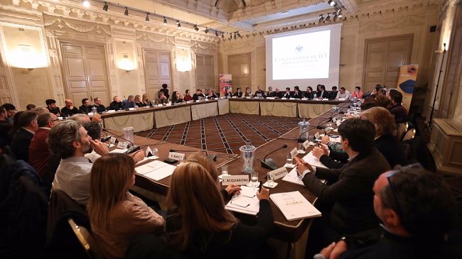 Ristorazione a Firenze: alto gradimento, ma trascura i Social e non accetta Moneta elettronica