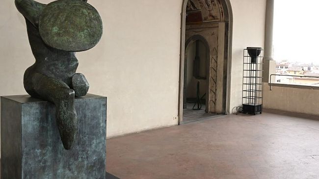 Il Guerriero con Scudo di Henry Moore in Palazzo Vecchio per sempre