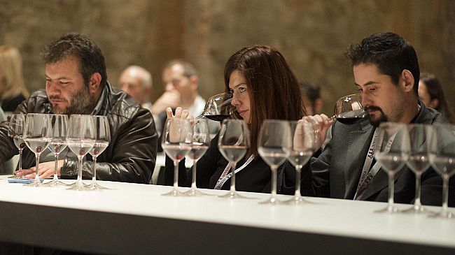 Vinoè oggi e domani alla Leopolda. Il programma