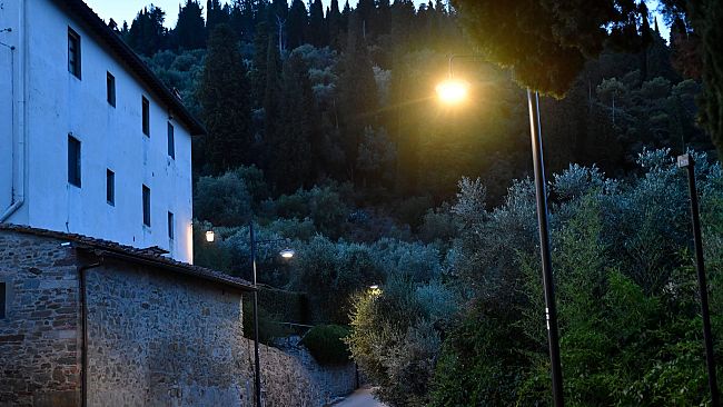 Nuova illuminazione sulle colline di Settignano