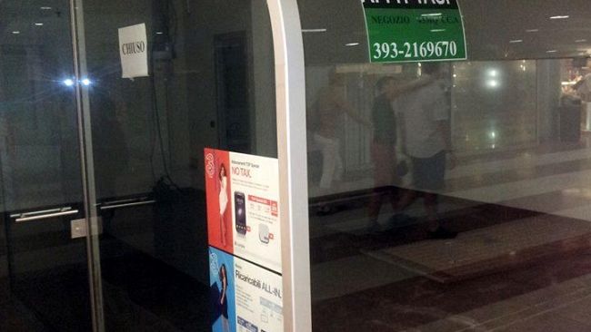 A Firenze spariscono i negozi, ma è guerra tra grande e piccola distribuzione