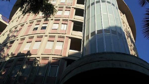 Massa: occupazione di appartamenti da parte di immigrati ed italiani