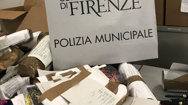 Abusivi in centro storico a Firenze: multe da 5000 Euro