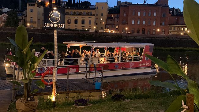 San Giovanni: domani la corsa in notturna e lunedì sera i Fochi