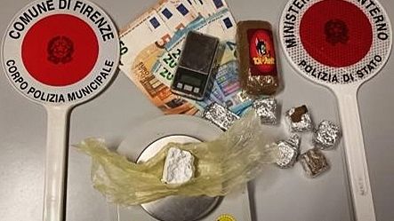 Droga a Firenze, arrestato marocchino di 35 anni 