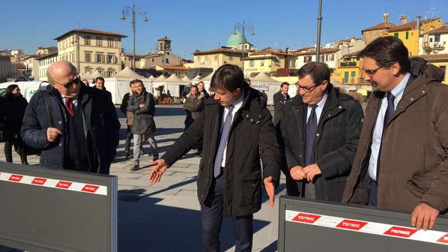 ​Dissuasore mobile a protezione dell’area pedonale di piazza Annigoni