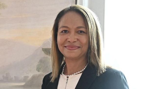 La Console generale Usa a Firenze, Daniela Ballard, in visita a Prato