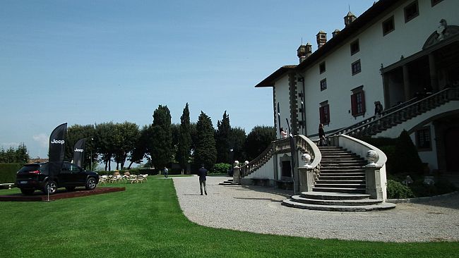 “Salotti del gusto”: anche oggi a Villa La Ferdinanda 100 tavoli di degustazione e assaggio
