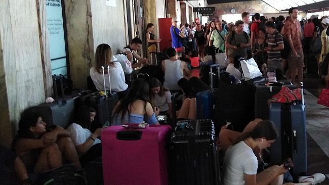 La giornata nera dei treni: 42 superveloci soppressi per gli incendi a Rovezzano