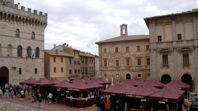 ARTour, l'artigianato artistico di qualità sbarca in piazza Santa Maria Novella