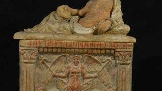 Etruschi: Siena e Chiusi rendono omaggio ad una delle più celebri collezioni private d’Italia