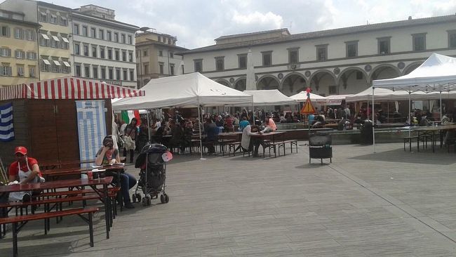 Una sagra paesana in piazza Santa Maria Novella?