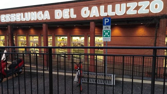 Esselunga del Galluzzo, che fortuna: vinte due auto Mini One