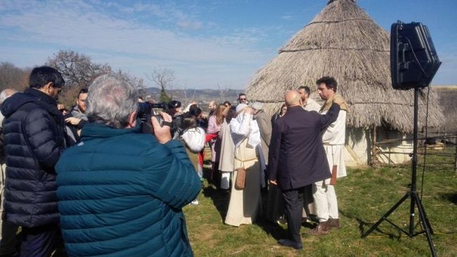 Il ritorno al Medioevo degno di premio