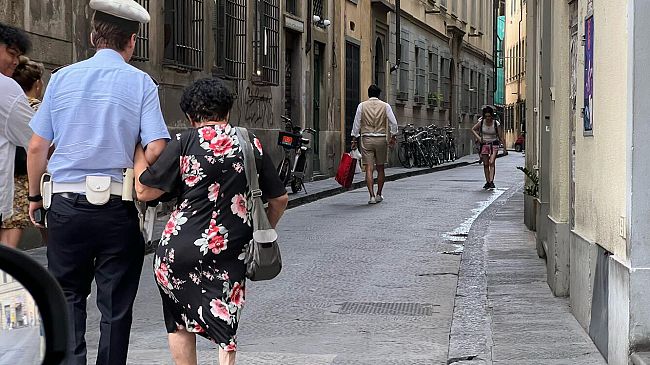 Signora novantenne si ‘perde’ in centro a Firenze
