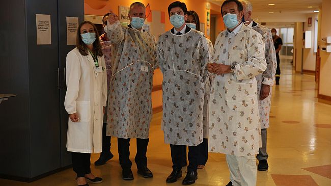 Il ministro Speranza in visita al Meyer