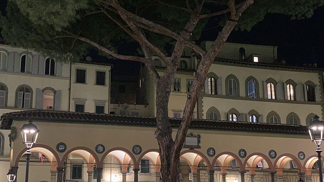 Mercatino di piazza dei Ciompi sabato 21 e domenica 22 Dicembre 2024