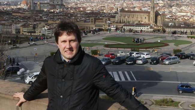 Piazzale Michelangelo e piazza dei Ciompi: ristoro e steward