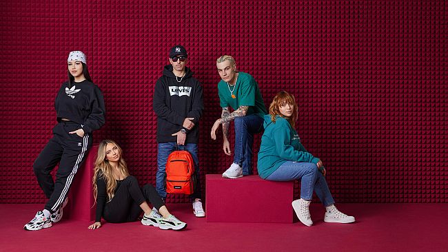 Ana Mena e Casadilego per la formazione dei giovani