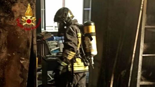 Incendio al liceo, esami sospesi a Firenze 
