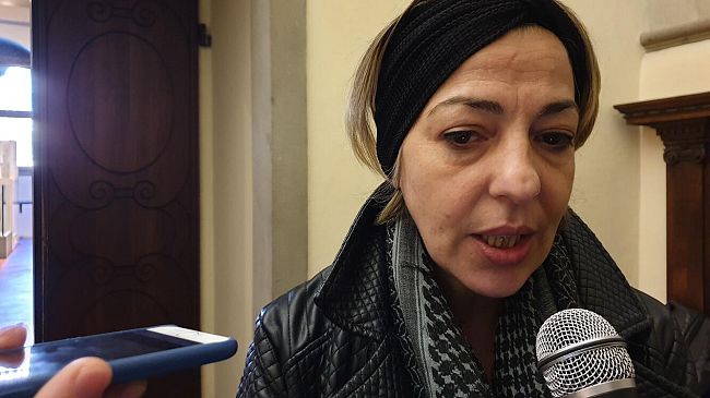 Dubbi sulla consigliera comunale assunta in Comune