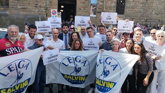 Sgombero all'ex Astor: dopo le forze dell’ordine arriva la polemica