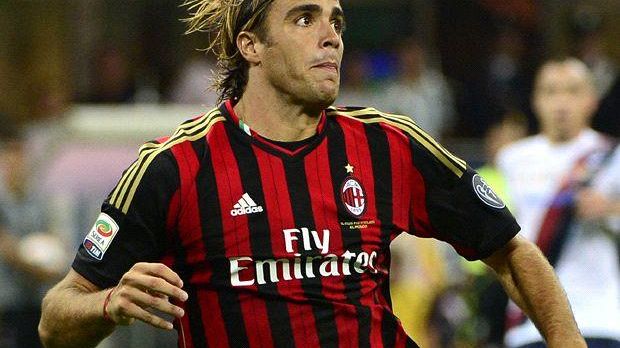 Fiorentina: visite mediche e firma per Alessandro Matri